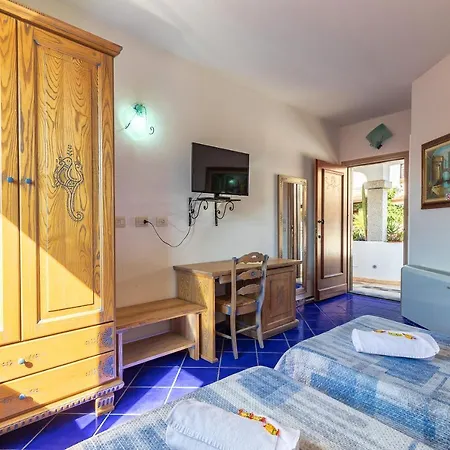 Bonsai San Teodoro (Sardinia)