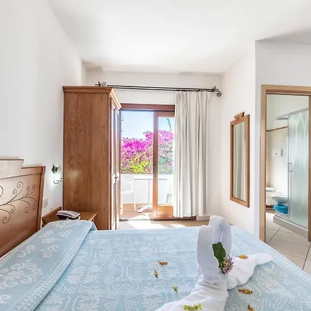 Hotel Bonsai San Teodoro (Sardinia)