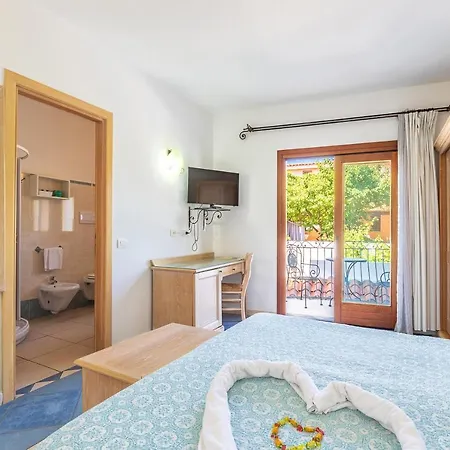 Hotel Bonsai San Teodoro (Sardinia)