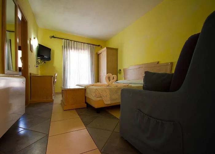 Bonsai Hotel San Teodoro (Sardinia)