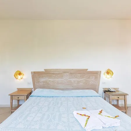 Bonsai Hotel San Teodoro (Sardinia)